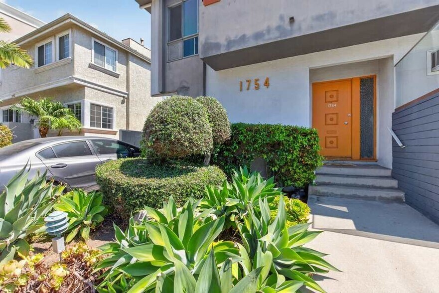 1754 Federal Ave, Los Angeles, CA à vendre - Photo de l’immeuble – Image 2 sur 5