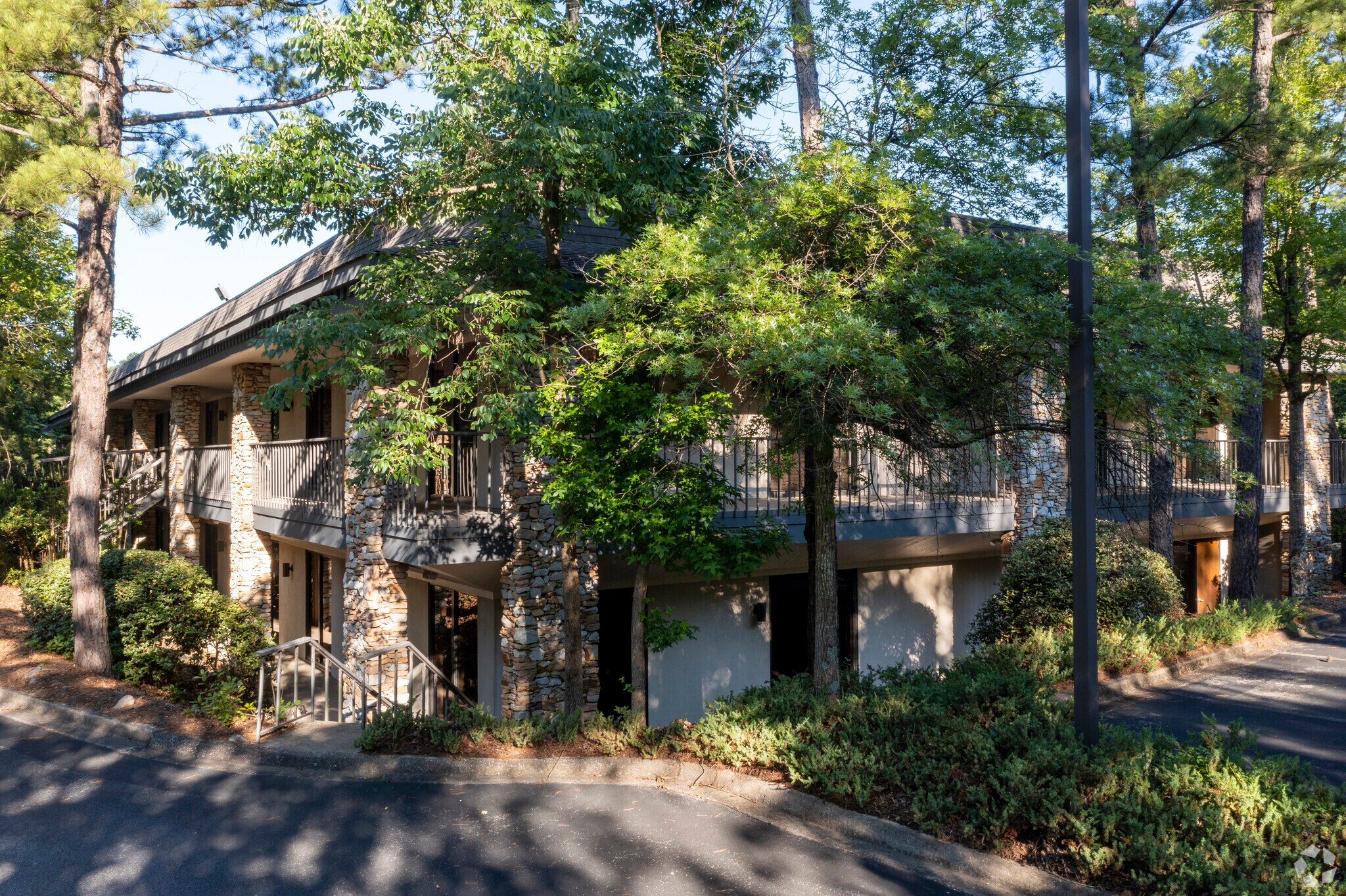 400 Chase Park S, Birmingham, AL à vendre Photo principale– Image 1 sur 8