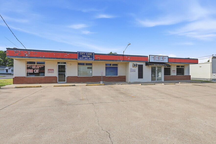 8424-8430 White Settlement Rd, Fort Worth, TX à vendre - Photo principale – Image 1 sur 24