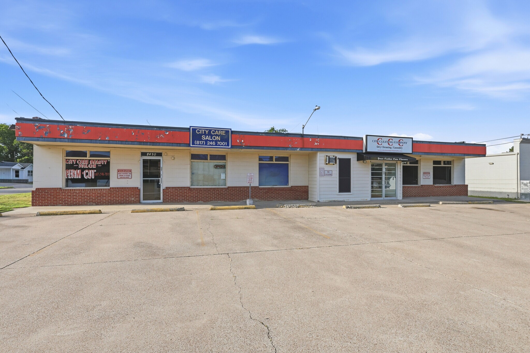8424-8430 White Settlement Rd, Fort Worth, TX à vendre Photo principale– Image 1 sur 25