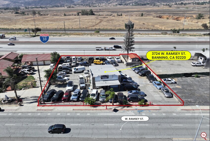 3724 W Ramsey St, Banning, CA à vendre - Photo de l’immeuble – Image 1 sur 4