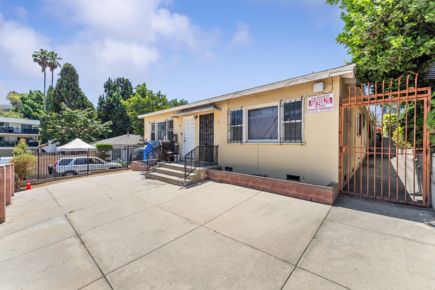 1660 W 2nd St, Los Angeles, CA à vendre - Photo de l’immeuble – Image 3 sur 44