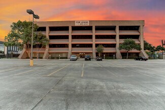 Plus de détails pour 8200 Wednesbury Ln, Houston, TX - Différents types d’espaces à louer