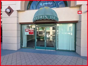 17200 Ventura Blvd, Encino, CA à louer Photo intérieure– Image 1 sur 4