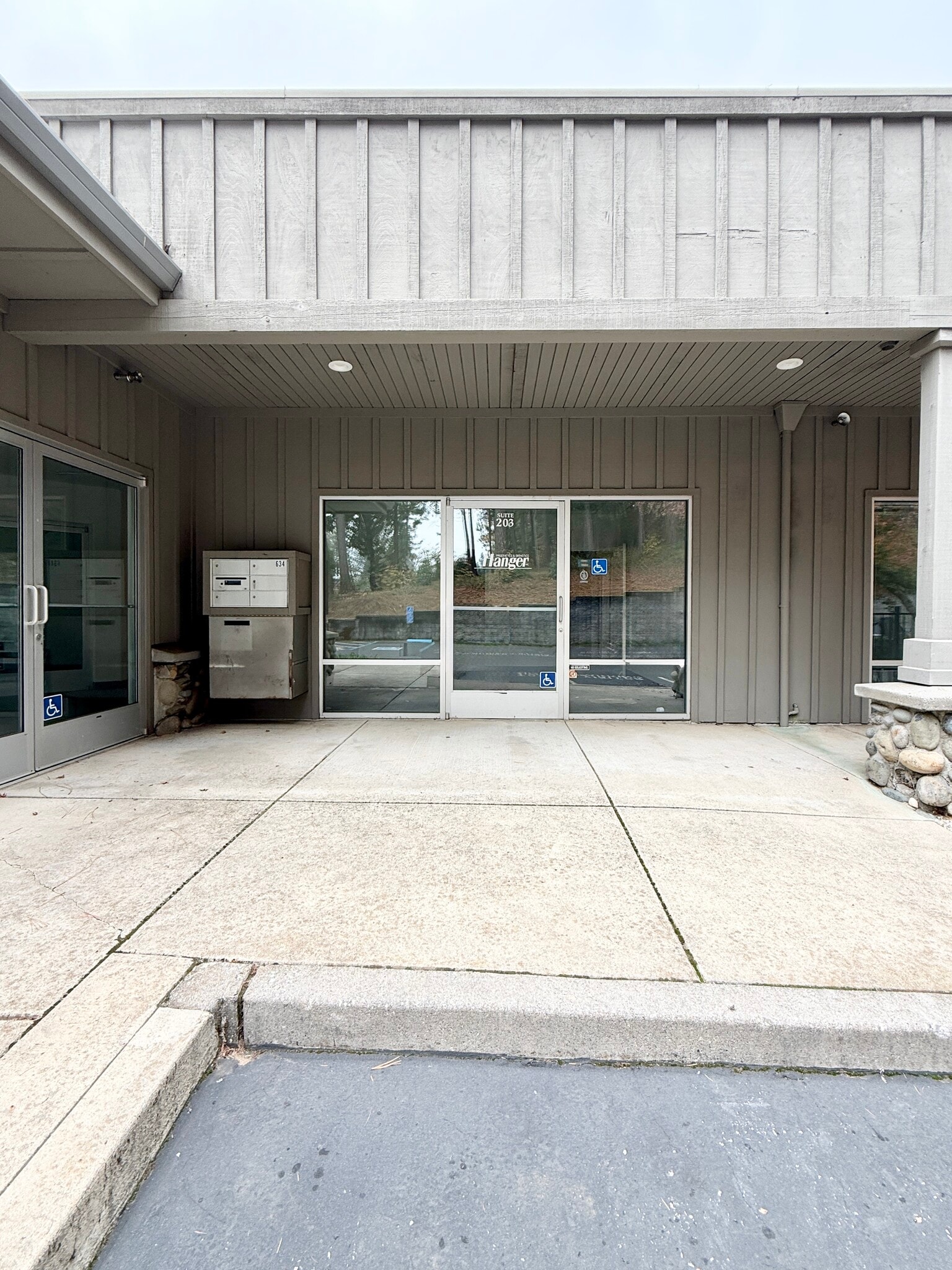 375 Brunswick Rd, Grass Valley, CA à louer Photo intérieure– Image 1 sur 17