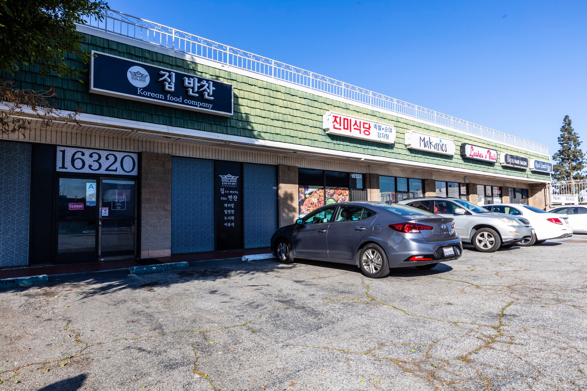 16320-16334 S Western Ave, Gardena, CA à louer Photo principale– Image 1 sur 20