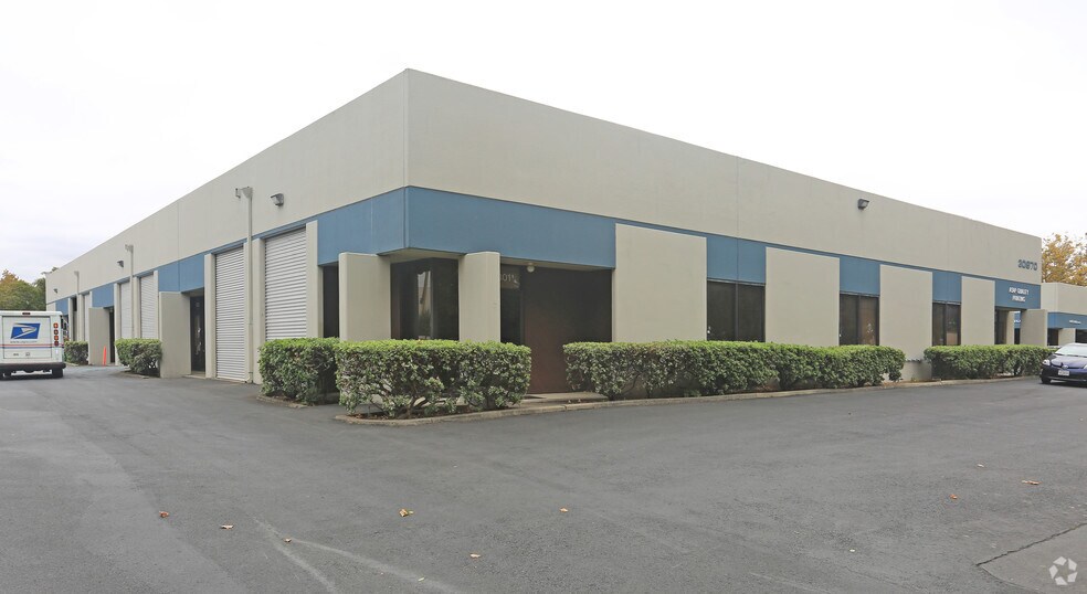 30998 Huntwood Ave, Hayward, CA à louer - Photo de l’immeuble – Image 3 sur 5