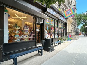 498-500 Amsterdam Ave, New York, NY à louer Autre– Image 2 sur 4