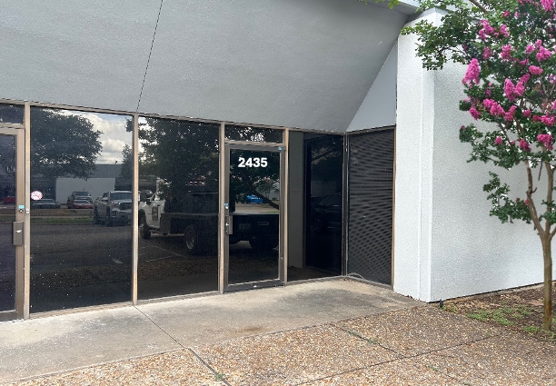 2429-2458 Walnut Ridge St, Dallas, TX à louer Photo de l’immeuble– Image 1 sur 10