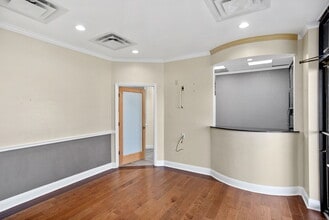 6363 Prue Rd, San Antonio, TX à louer Photo intérieure– Image 1 sur 2