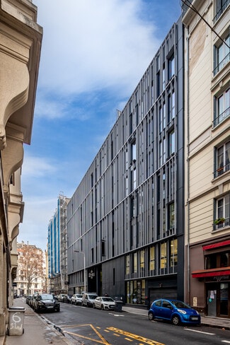 Plus de détails pour 132 Rue Bossuet, Lyon - Coworking à louer