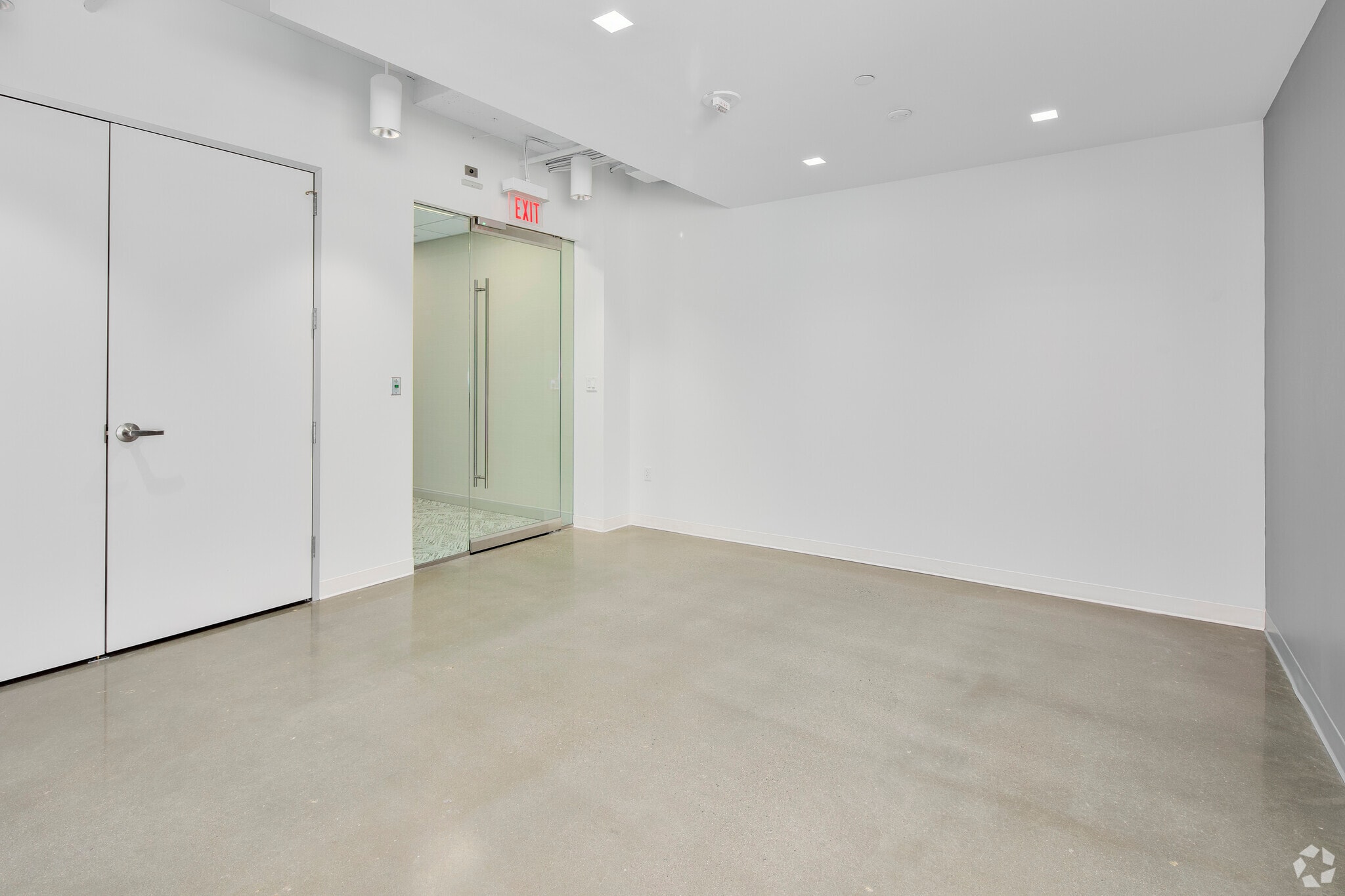 4500 East West Hwy, Bethesda, MD à louer Photo intérieure– Image 1 sur 6