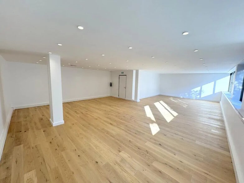 Bureau dans Viroflay à louer - Photo intérieure – Image 1 sur 8