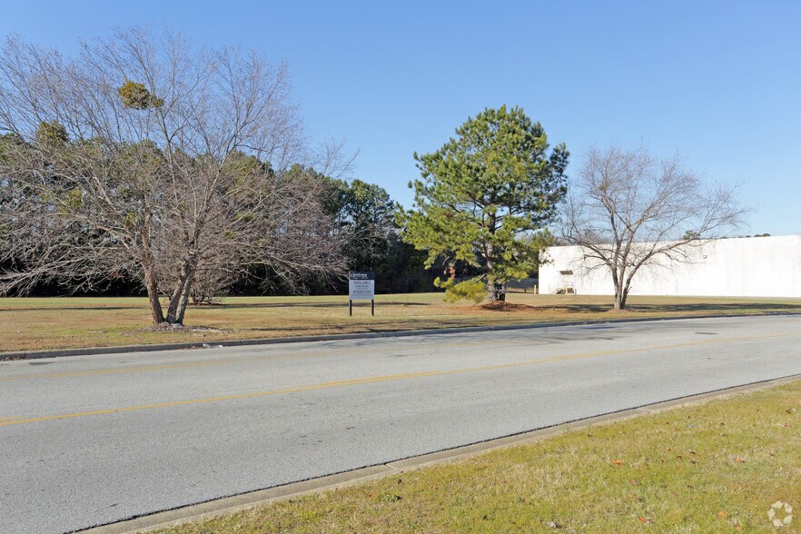 Landmark Dr, Goldsboro, NC à louer - Photo de l’immeuble – Image 2 sur 3
