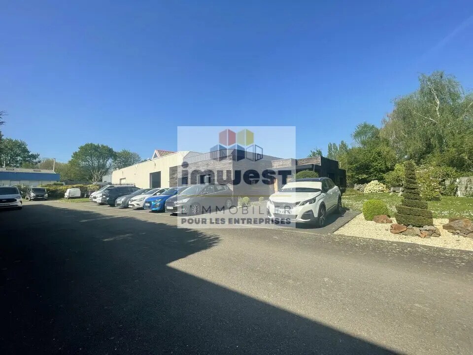 Local d’activités dans Rennes à louer Photo de l’immeuble– Image 1 sur 7