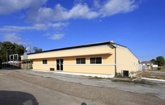 Plus de détails pour 1904 Hialeah Dr, Seabrook, TX - Local d'activités à louer