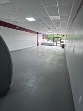 1103 Goffle Rd, Hawthorne, NJ à louer Photo intérieure– Image 2 sur 5