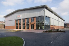 Plus de détails pour Blowers Green Rd, Dudley - Industriel/Logistique à louer