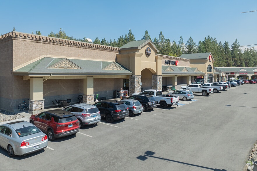 212 Elks Point Rd, Zephyr Cove, NV à louer - Photo principale – Image 1 sur 8