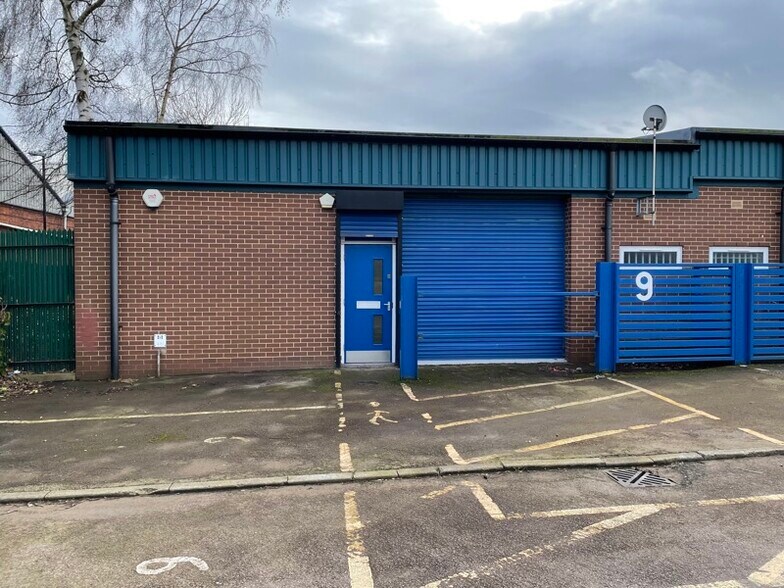 Portway Clos, Coventry à louer - Photo de l’immeuble – Image 1 sur 1