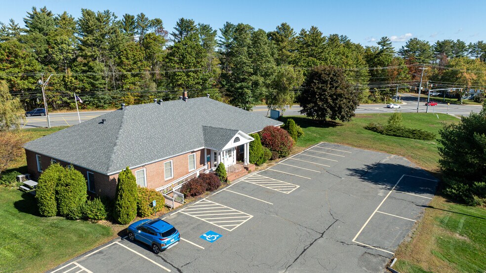 200 KMD, Waterville, ME à vendre - Photo de l’immeuble – Image 3 sur 22