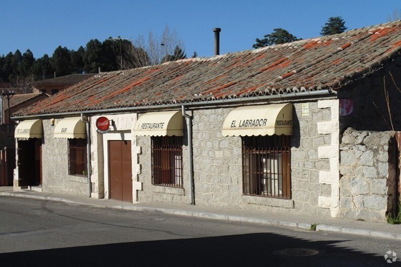 Local commercial dans Ávila, Ávila à vendre - Photo principale – Image 1 sur 10