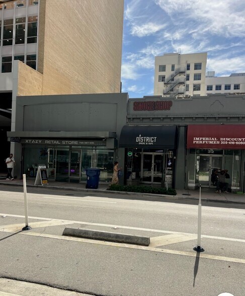 26-32 NE 1st Ave, Miami, FL à vendre - Photo de l’immeuble – Image 1 sur 9