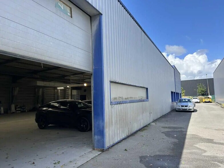 7 Avenue Louis Renault, Saint-Herblain à louer - Photo de l’immeuble – Image 2 sur 8