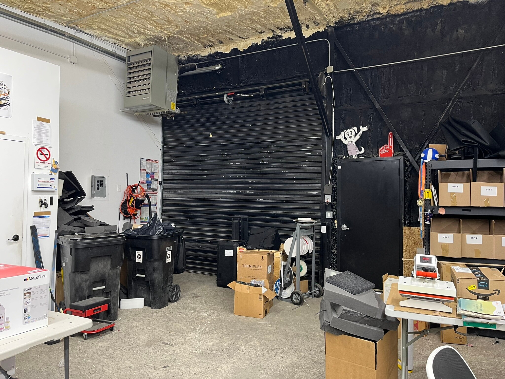 310 Meserole St, Brooklyn, NY à louer Photo intérieure– Image 1 sur 8