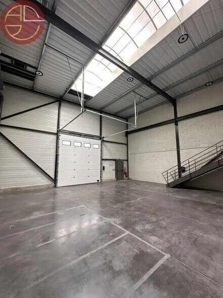 Industriel/Logistique dans Colomiers à louer - Photo de l’immeuble – Image 3 sur 13