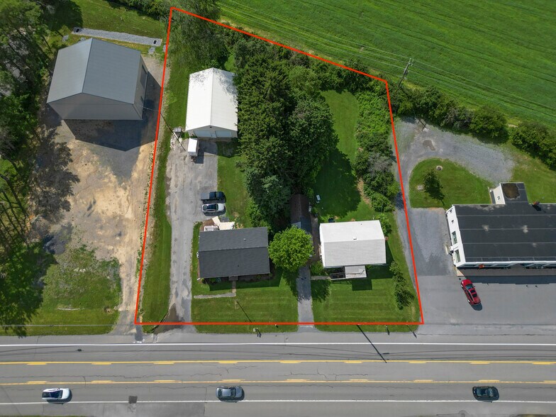 1301 Benner Pike, State College, PA à vendre - Photo de l’immeuble – Image 2 sur 41