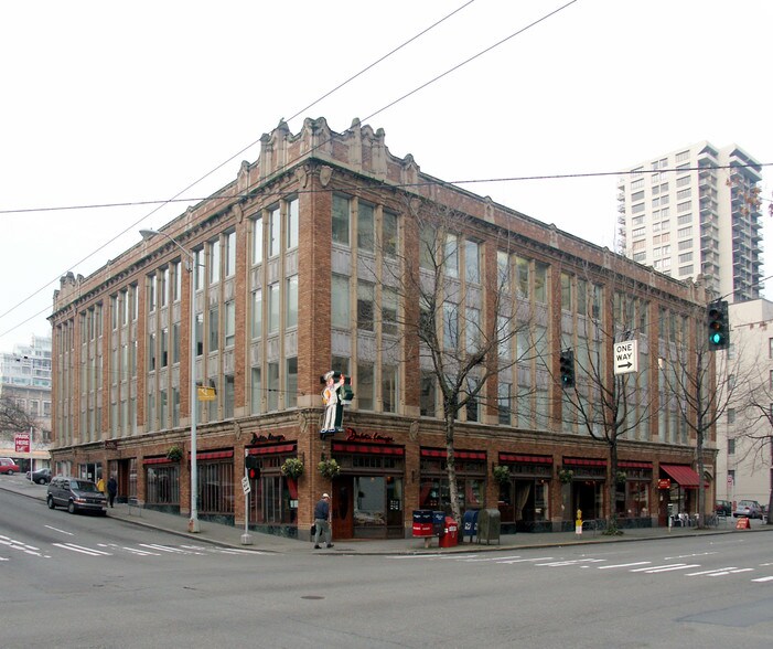 2013 4th Ave, Seattle, WA à louer - Photo de l’immeuble – Image 2 sur 4