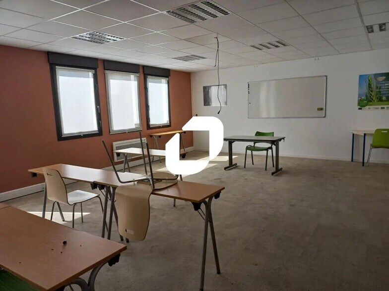 Bureau dans VILLENEUVE-D'ASCQ à louer - Photo de l’immeuble – Image 3 sur 13