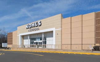 Plus de détails pour 100 Hawley Ln, Trumbull, CT - Bureau/Local commercial, Local commercial à louer