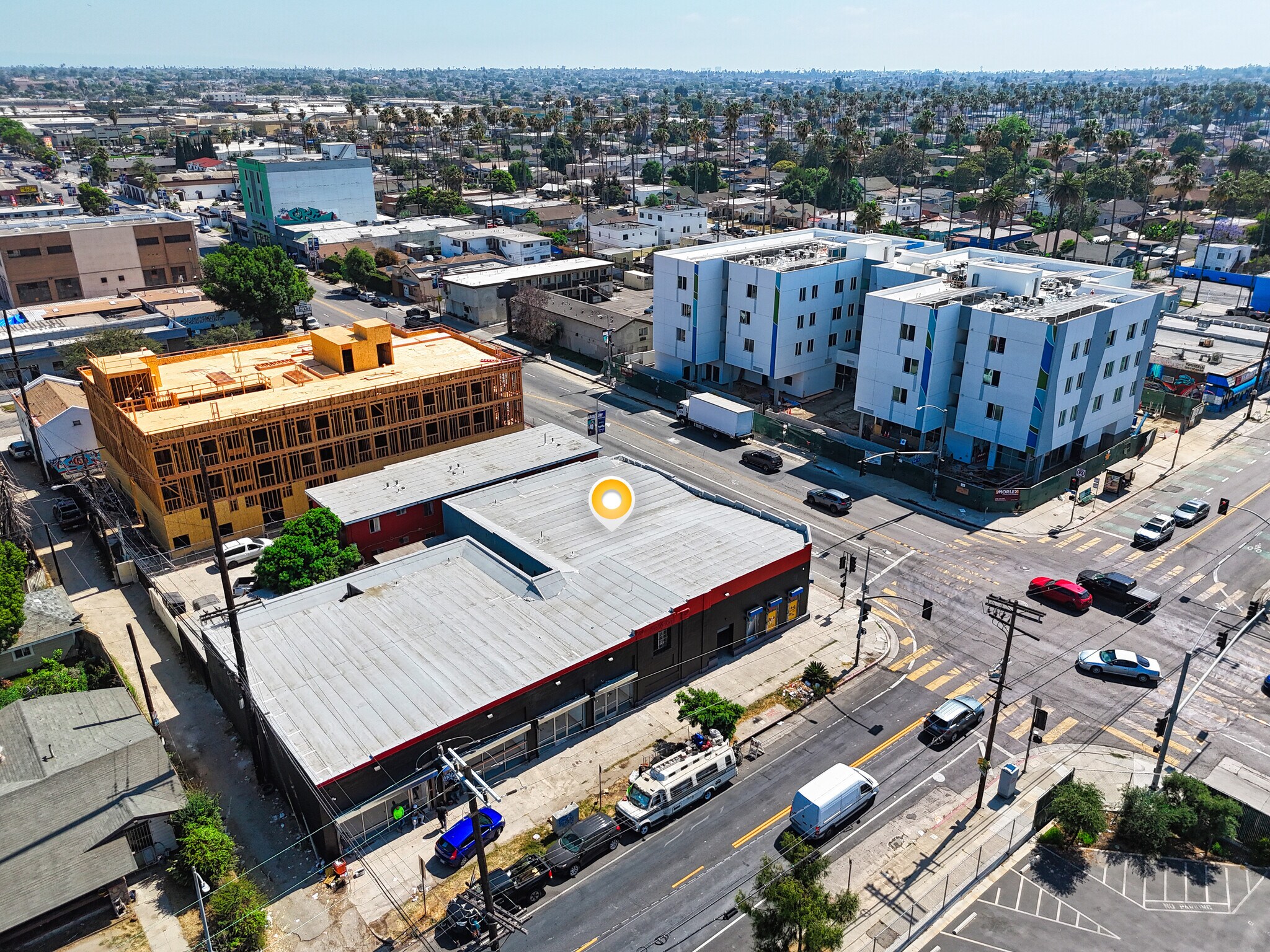 5404 Western Ave, Los Angeles, CA à louer Photo de l’immeuble– Image 1 sur 25
