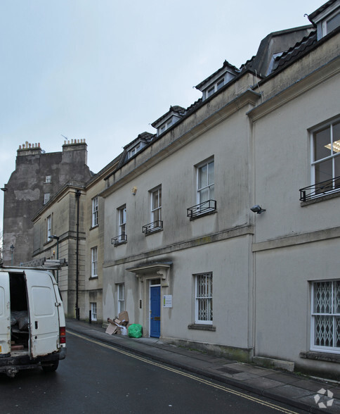 8 Palace Yard Mews, Bath à louer - Photo de l’immeuble – Image 2 sur 2