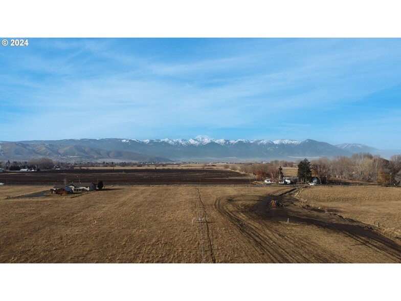 0 Cedar St, Baker City, OR à vendre - Aérien – Image 2 sur 3