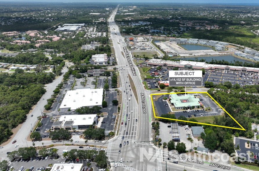 3395-3405 NW Federal Hwy, Jensen Beach, FL à vendre - Photo de l’immeuble – Image 2 sur 20