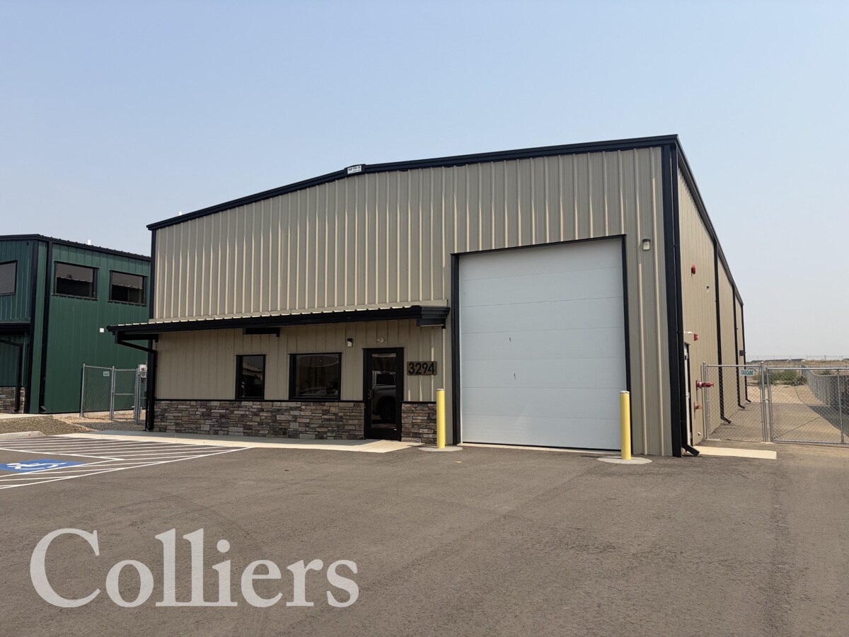 3294 N Black Butte Ct, Nampa, ID à louer Photo de l’immeuble– Image 1 sur 6