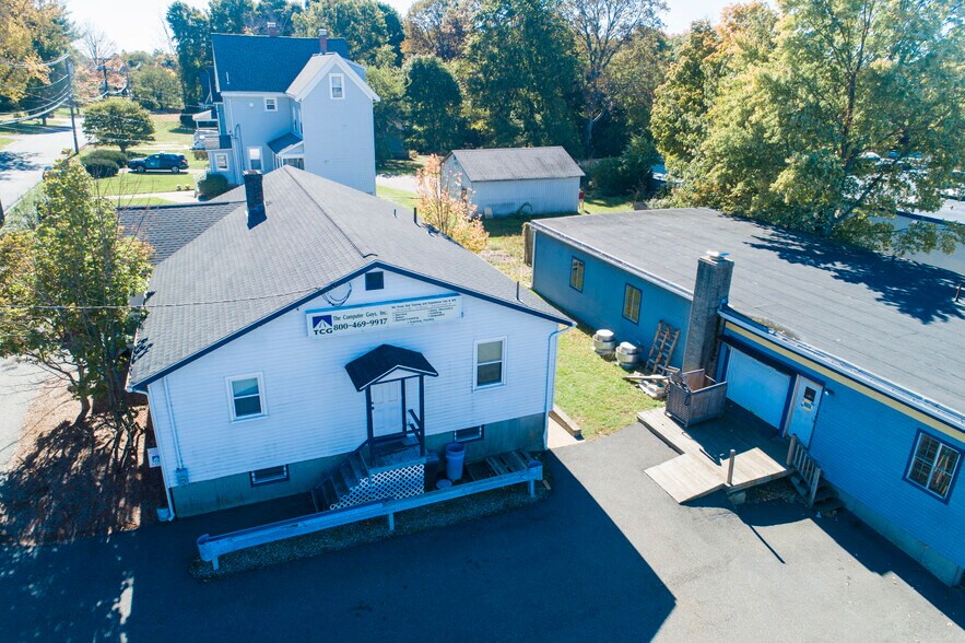 92 Park Ave, Natick, MA à vendre - Photo principale – Image 1 sur 3
