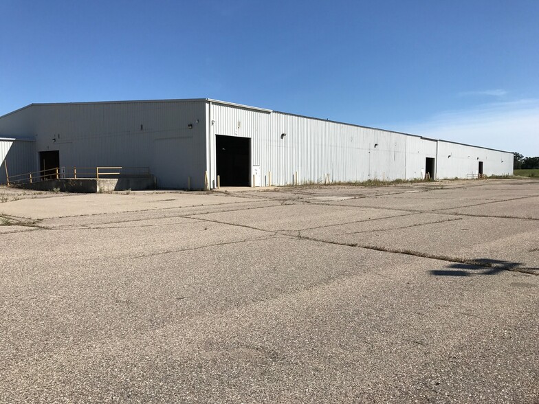 3249 S County Road 45, Owatonna, MN à louer - Photo de l’immeuble – Image 3 sur 8