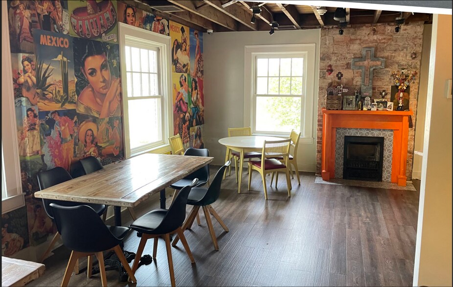 6112 Montgomery Rd, Cincinnati, OH à vendre - Photo intérieure – Image 3 sur 13