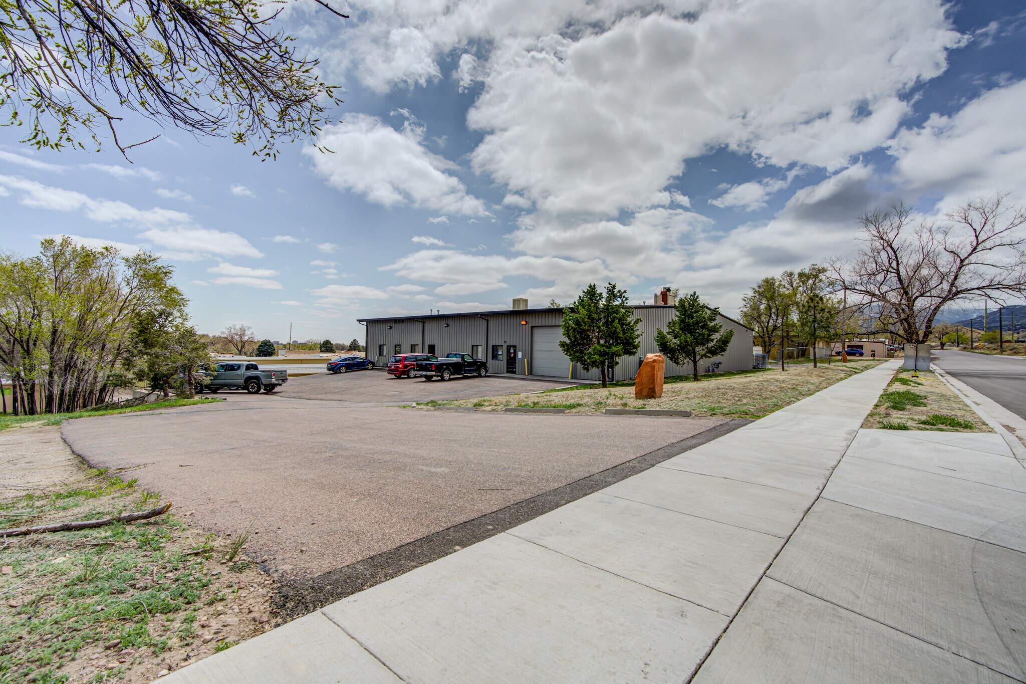 465 S 31st St, Colorado Springs, CO à louer Photo de l’immeuble– Image 1 sur 19