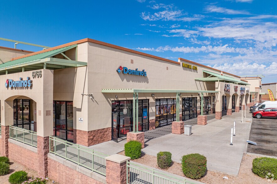 W Glendale Ave, Glendale, AZ à louer - Photo de l’immeuble – Image 3 sur 18