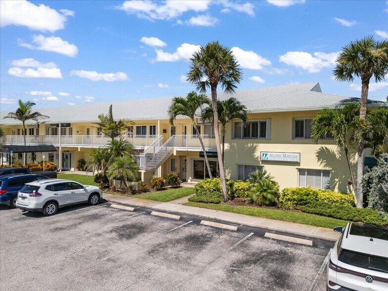 1790 Florida A1A, Satellite Beach, FL à vendre - Photo de l’immeuble – Image 2 sur 28