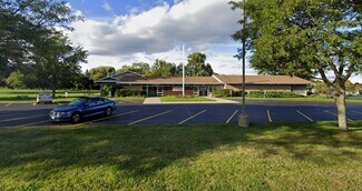 Plus de détails pour 500 Church Rd, Elgin, IL - Bureau à louer