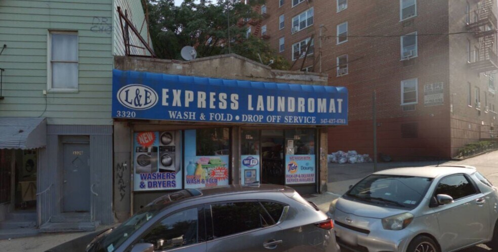3320 Fort Independence St, Bronx, NY à vendre - Photo de l’immeuble – Image 2 sur 5