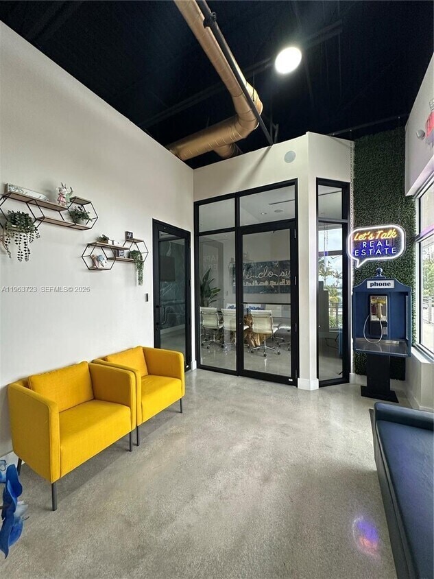 12750 NW 17th St, Miami, FL 33182 - Lot 208+221 - - Photo intérieure - Image 2 of 11