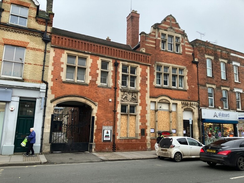 65 High St, Barnet à vendre - Photo principale – Image 1 sur 1