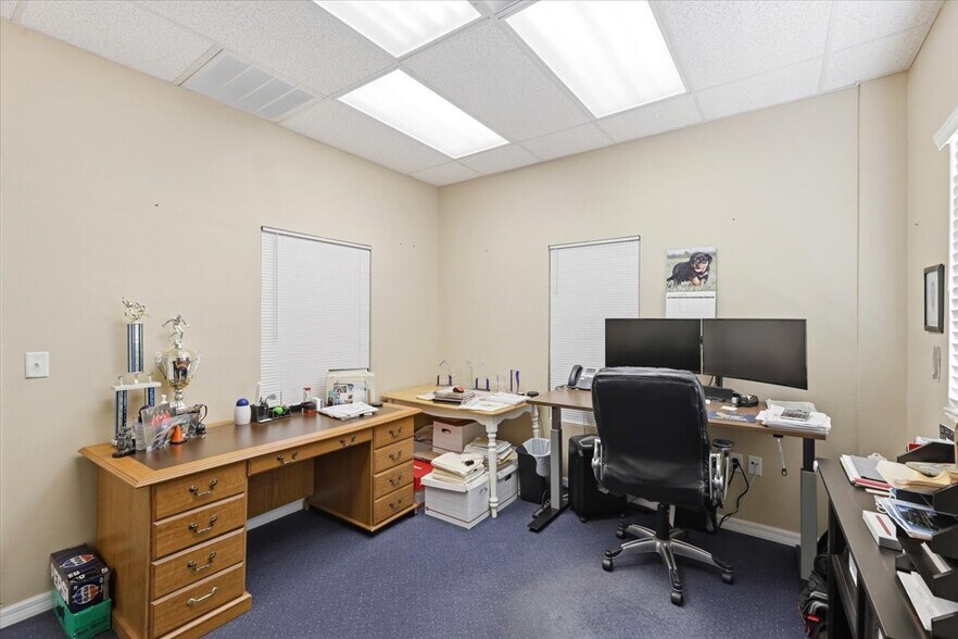 1220 Biscayne Blvd, Deland, FL à louer - Photo de l’immeuble – Image 3 sur 23